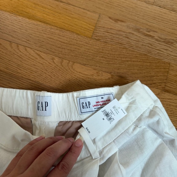 NEW GAP Women's Linen White Shorts - Picture 6 of 6